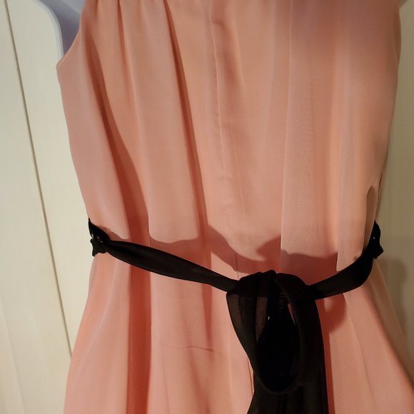 Girls Peach Dress Size 10 Chiffon Sleeveless Straps Black Beaded Flower KIDDO - Picture 4 of 9